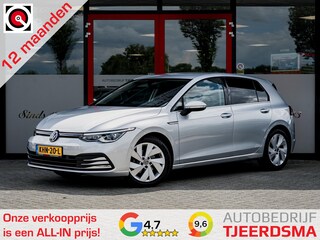 Volkswagen Golf 1.5 TSI Style | Head Up | Stoelverwarming | ErgoActive | Camera | Adaptieve Cruise Control | Memory Seat | Navigatie | Apple Carplay | Android Auto | Keyless Entry | 17'' Lichtmetalen Velgen |
