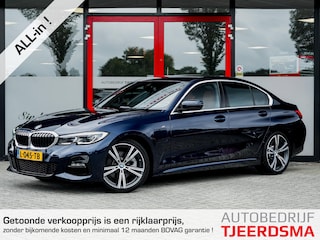 BMW 320e Business Edition Plus M Sport | Origineel NL | 2e Eigenaar | Rundleder | M-Sport pakket | Stoelverwarming | Laser LED | 19'' Lichtmetalen Velgen | LED Koplampen | Virtual Cockpit | Navigatie | Camera | Cruise Control | Climate Control |