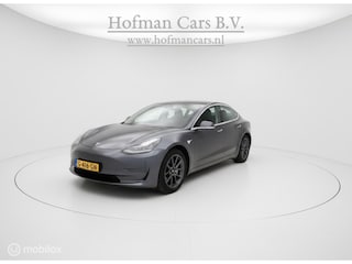 Tesla Model 3 Long Range Dual Motor AWD | 1e Eigenaar | SOH 99,4% | Garantie | AUTOPILOT | NAP