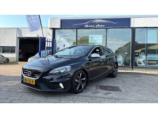 Volvo V40 1.6 D2 R-Design l Panodak l Trekhaak