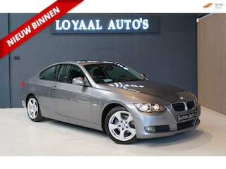 BMW 3-serie Coupé 320i | AUTOMAAT | PDC | CRUISE | PANO | STOELVERW. | APK.