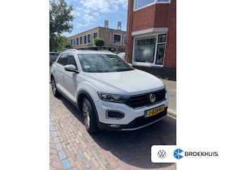 Volkswagen T-Roc 1.5 TSI 150PK Sport Business R DSG | PANORAMADAK | CAMERA | STOELVERW. | NAVIGATIE | ADAPT. CRUISE | ELEKT. KLEP | DAB+