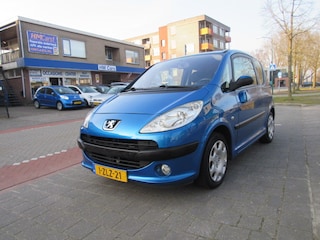 Peugeot 1007 1.4 Urban Airco