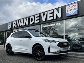 Ford Kuga 2.5 PHEV ST-Line X Black Package 243pk e-CVT Automaat | NIEUWSTE MODEL MET BLUECRUISE EN CONNECTIVITY | 5531 | Leverbaar in meerdere kleuren | Full Options | Pano | BlueCruise | Black Package | E-Trekhaak | Panodak | Coast-to-Coast Matrix LED |