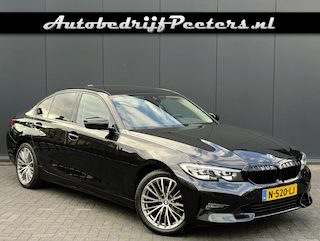 BMW 320i 184pk Aut. Leder Navi LED Cruise Carplay