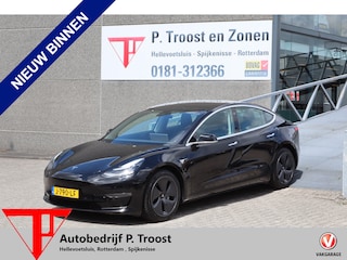 Tesla Model 3 Long Range AWD 75 kWh Nederlandse auto/Panoramadak/Autopilot/Stoelverwarming voor en achter/Achteruitrijcamera/Cruise control/Navigatie