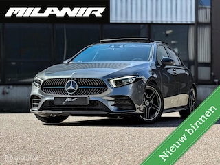 Mercedes-Benz A-klasse 180 AMG Line |Pano |Memory |Carplay