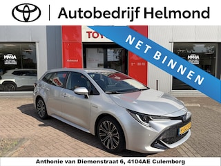 Toyota Corolla Touring Sports 2.0 Hybrid Business Intro