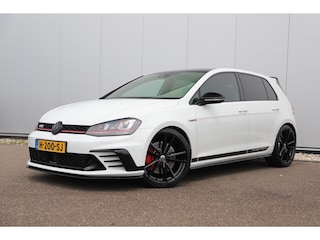 Volkswagen Golf 2.0 TSI GTI Clubsport DSG Automaat 394PK Armytrix Uitlaat Downpipe 19 inch Pretoria Michelin PS5 Achteruitrijcamera Carplay Adaptive Cruise