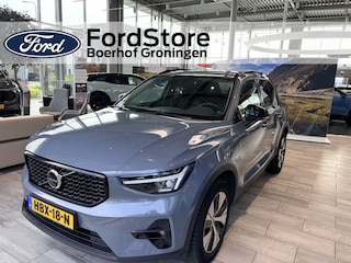 Volvo XC40 1.5 T5 Ultra Dark | Camera | Elektrische Achterklep | Stuurverwarming | Voor en Achter Stoelverwarming | All Season banden | Draadloos oplader | Elektrische Voorstoelen Met Geheugen | Bliss |