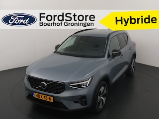 Volvo XC40 1.5 T5 Ultra Dark | Camera | Elektrische Achterklep | Stuurverwarming | Voor en Achter Stoelverwarming | All Season banden | Draadloos oplader | Elektrische Voorstoelen Met Geheugen | Bliss |