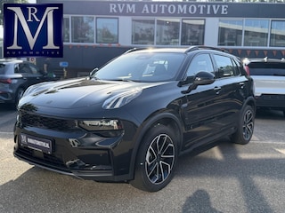 Lynk & Co 01 1.5 Core NIEUW MODEL!| VAN: 36.900,- VOOR 34.440,- UW WKVOORDEEL: 2.460,- | FABRIEKSGARANTIE T/M 2030! | CAMERA| STOELVERWARMING