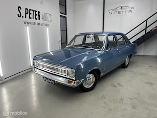 Vauxhall Victor 101