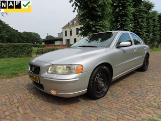Volvo S60 2.4 D5 Edition II Ecc Cruisecontrol Navigatie Leer/Stof Trekhaak