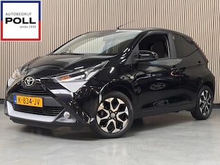 Toyota Aygo 1.0 VVT-i x-Joy Automaat Camera Apple Car play Climat Safety pack Privacy Glass Dealeronderhouden