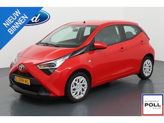 Toyota Aygo 1.0 VVT-i x-Play Automaat Camera Apple Car Play Android Auto 5drs NL-Auto Dealeronderhouden