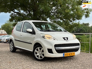 Peugeot 107 1.0-12V Millesim 200 | 5-deurs + Airco nu €1.975,-!!