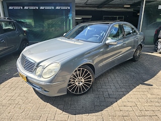Mercedes-Benz E-klasse 350 Avantgarde | EXPORT |PANO DAK DEFECT | LEDER | LMV | NAVI |