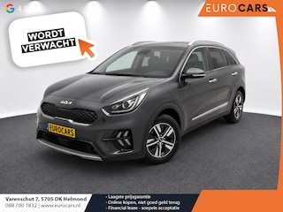 Kia Niro 1.6 GDi PHEV ExecutiveLine Navigatie Apple Carplay Android Auto Camera Parkeersensoren achter Adaptive Cruise Control Stoelverwarming en verkoeling Stuurverwarming Elektrisch verstelbare stoelen Climate Control