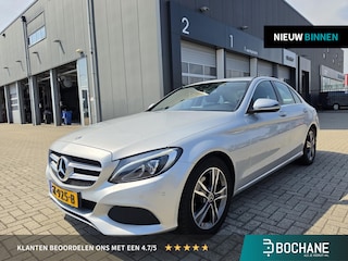Mercedes-Benz C-klasse 180 AMG Sport Edition | Navigatie | Stoelverwarming | Trekhaak |