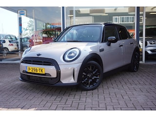 Mini Cooper 5-Deurs 1.5 Business Edition Automaat | Airco | Navigatie | PDC | Vol opties | Inruil mogelijk