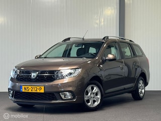 Dacia Logan 0.9 TCe Laureate AUTOMAAT [ NAP trekhaak camera ]