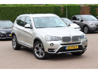 BMW X3 xDrive20d Centennial High Executive / Trekhaak / Leder / Navigatie / Parkeerhulp V+A / 18'' / Stoelverwarming / Cruise Control / Xenon