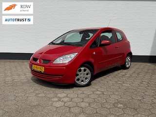 Mitsubishi Colt 1.3 Invite AIRCO l WEINIG KM! l NETTE STAAT!