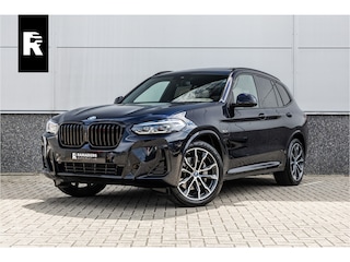 BMW X3 xDrive30e M-Sport Pano / Leder / 20 inch / Camera / Carplay /