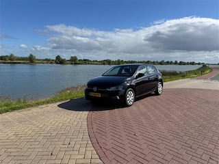 Volkswagen Polo 1.0 MPI Comfortline AIRCO.LMV.NAVI.CRUISE