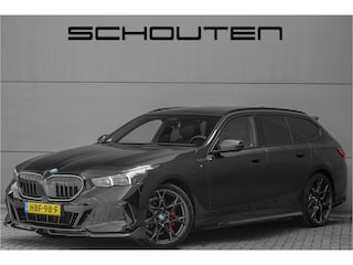 BMW 5-serie Touring 530e M-Sport Pro B&W HUD ACC Iconic M-Performance 21"