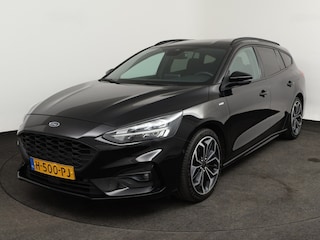 Ford Focus Wagon 1.0 EcoB. ST Line | Automaat • LED • Camera • Keyless • 18 inch