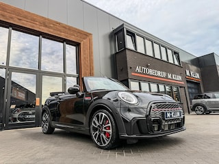 Mini John Cooper Works Cabrio 2.0 JCW Pack F1 231pk/Camera/HK/Head up/18"Jcw/Btw/Vol