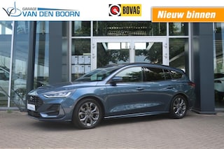 Ford Focus 1.0 MHEV ST-Line X, Stoel/Stuurverwarm, Trekhaak, All-Season, Dodehoek etc.