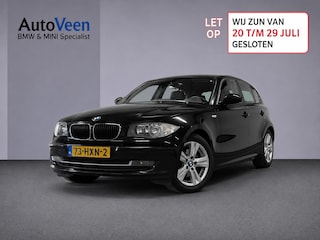 BMW 118i Business Line (PARKEERSENSOREN, TREKHAAK, GOED ONDERHOUDEN)