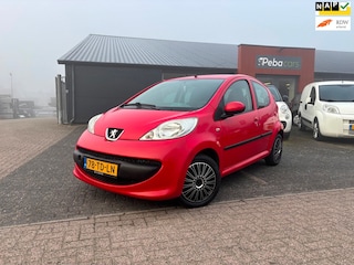 Peugeot 107 1.0-12V XS