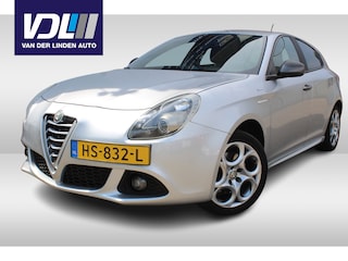 Alfa Romeo Giulietta 1.4 T Sprint 1e Eigenaar l Navi l Cruise Control l Airco automatisch, schakelpaddles