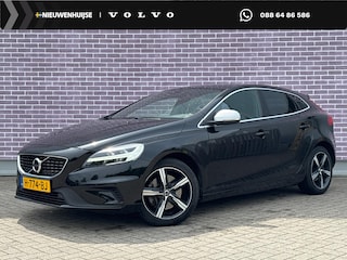Volvo V40 1.5 T3 Polar+ Sport | R-Design | Trekhaak | Achteruitrijcamera | Parkeersensoren | Harman Kardon Audio | Panoramadak | Keyless Entry | LED Koplampen | Navigatie