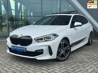 BMW 118i High Executive Edition M-Sport Facelift Schuifdak / Stoelverwarming