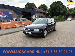 Volkswagen Golf 1.6 Trendline Automaat Airco NIEUWE APK!