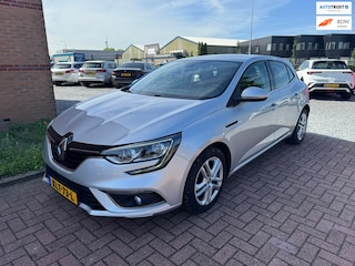 Renault Mégane 1.5 dCi Eco2 Limited, Euro 6, Apple Carplay, R-Link