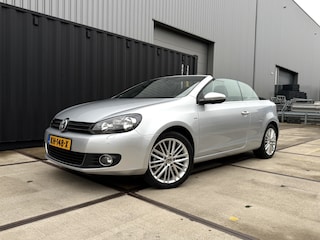 Volkswagen Golf Cabriolet 2.0 TDI Cup l BlueMotion l Camera l Trekhaak l Cruise l Clima l Bluetooth