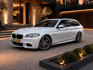 BMW 5-serie Touring M550d xDrive High Exe. l Head-Up l Elek. trekhaak l Comfortstoelen l Harman/Kardon l Export 11.615