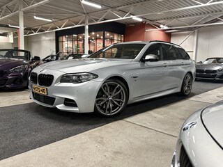 BMW 5-serie Touring M550d xDrive High Exe. l Head-Up l Elek. trekhaak l Comfortstoelen l Harman/Kardon l Export 11.615