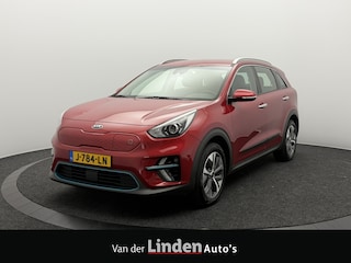 Kia Niro e-Niro DynamicLine 64 kWh SOH 94,9% | Warmtepomp | Trekhaak | Camera | Stoel/Stuurverwarming