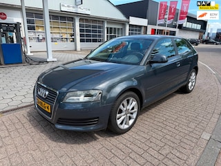 Audi A3 1.6 Attraction Business Edition