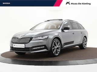 Skoda Superb Combi 1.4 TSI iV 218pk DSG Sportline Business · Panoramadak · 360 Camera · Inklap. Trekhaak · Matrix LED · Canton Audio · Elek. Stoelen + Geheugen ·