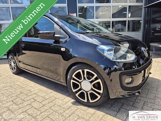 Volkswagen Up 1.0 high up! NAVI PDC LEDER 16" CRUISE