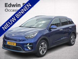 Kia Niro e-Niro DynamicPlusLine 64 kWh | SOH 100% | 3 Fase laden | Schuif/kanteldak | Half Leder | Andriod Auto | Apple carplay | Navigatie