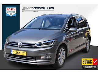 Volkswagen Touran 1.4 TSI Highline Automaat | Massagestoel | Navigatie | BSM | Camera | 12 mnd BOVAG garantie | Whatsapp 06-53188999